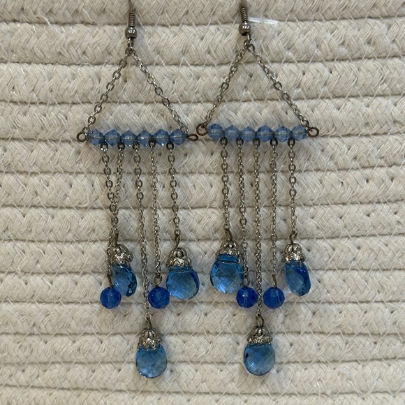 NWOT Blue Crystal Hook Earrings - Picture 3 of 5